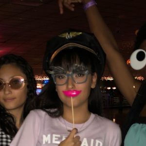 Meet your Posher, Alexa